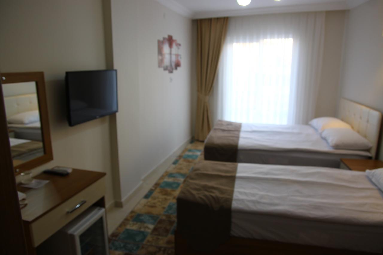 Deveci Hotel Mut Exterior photo