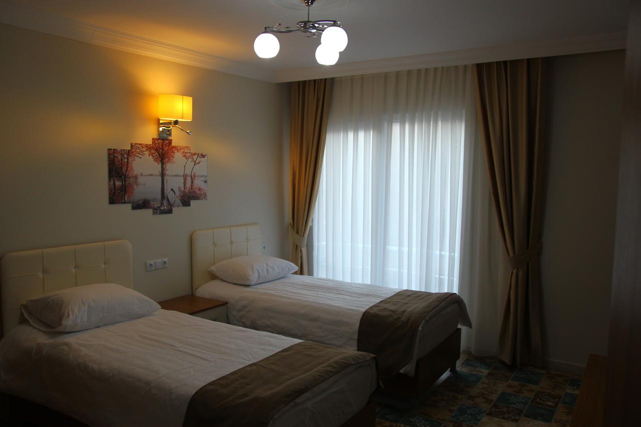 Deveci Hotel Mut Exterior photo